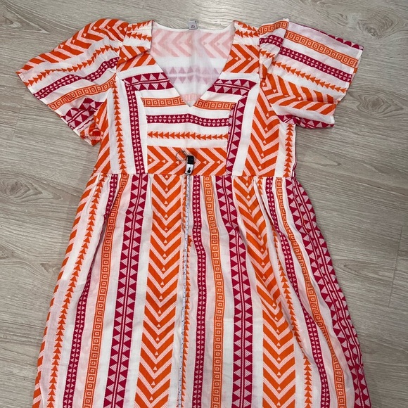 Vibrant Orange and Red Patterned Dress - Picture 2 of 3